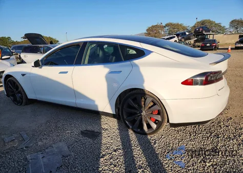 2013 Tesla Model S from USA, damaged, VIN 5YJSA1DP6DFP05346